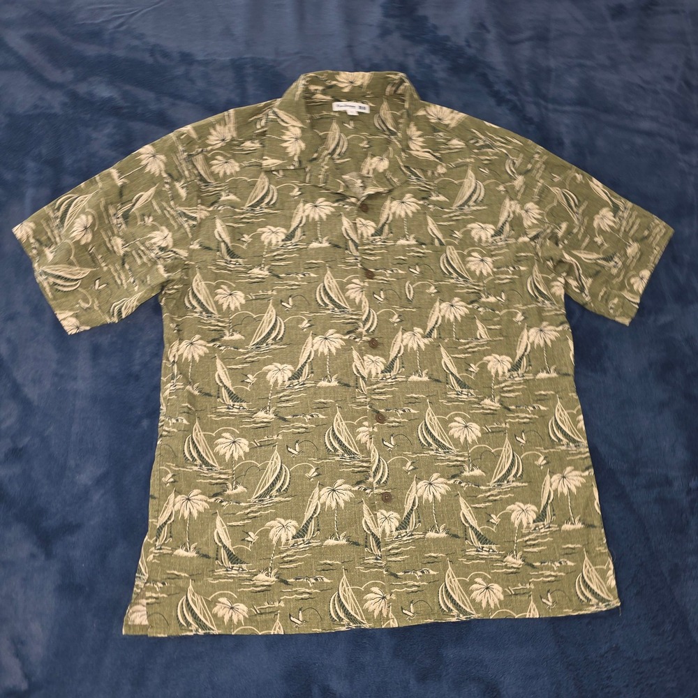 Reyn Spooner Uniqlo Mens Hawaiian Shirt Olive Green Sailboat Palm Tree Print M